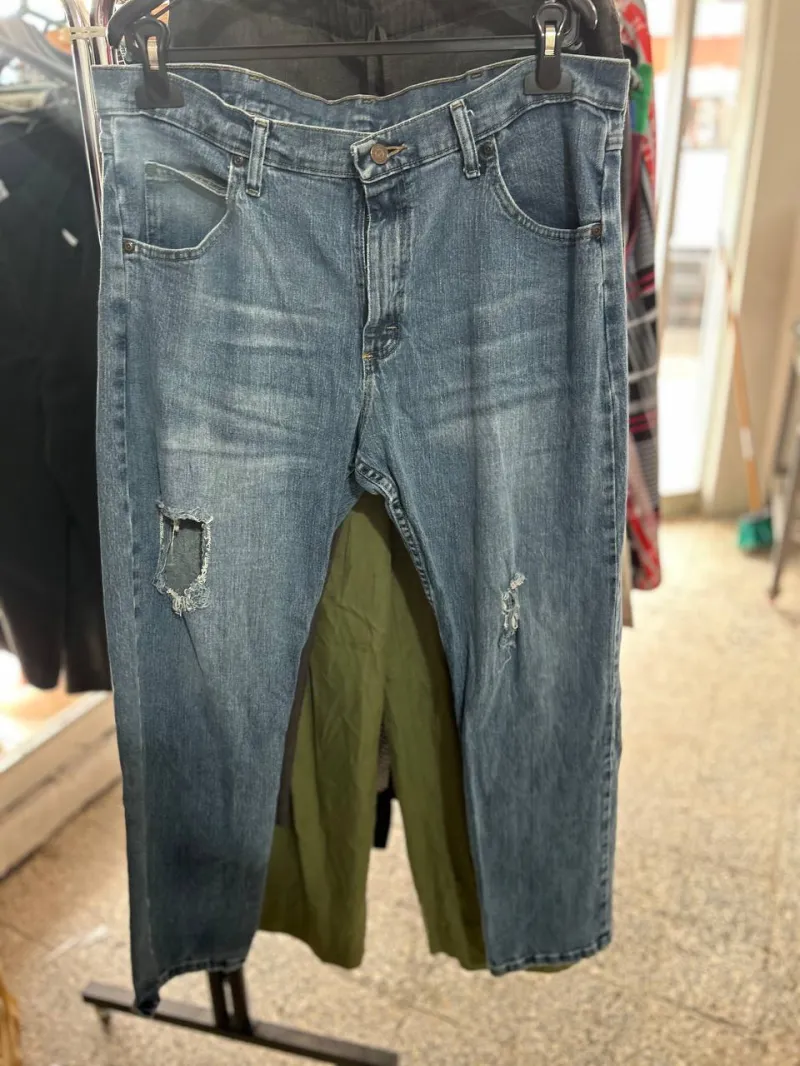 Jean Wrangler Azul de Hombre