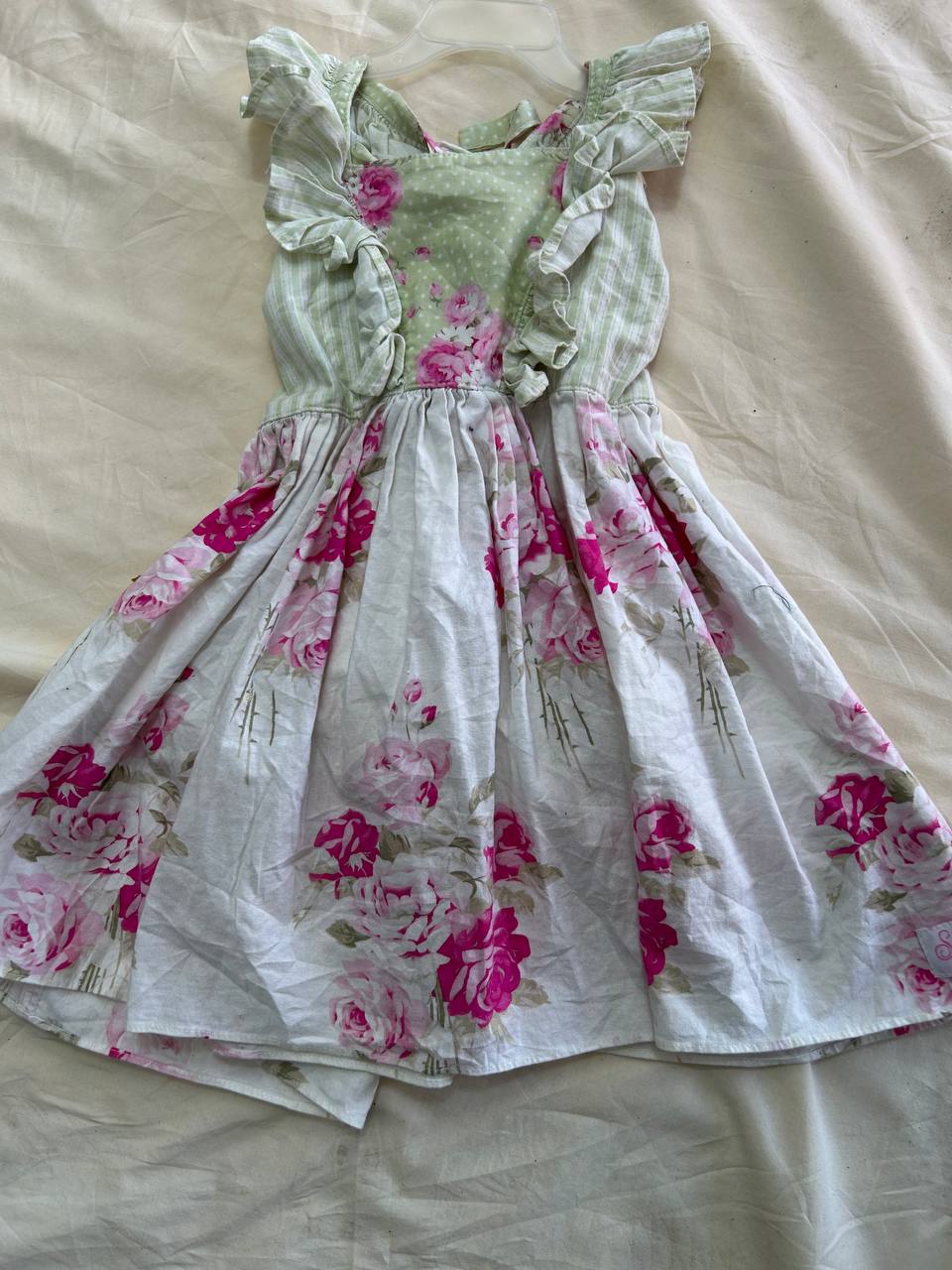 Vestido de Flores de Niño